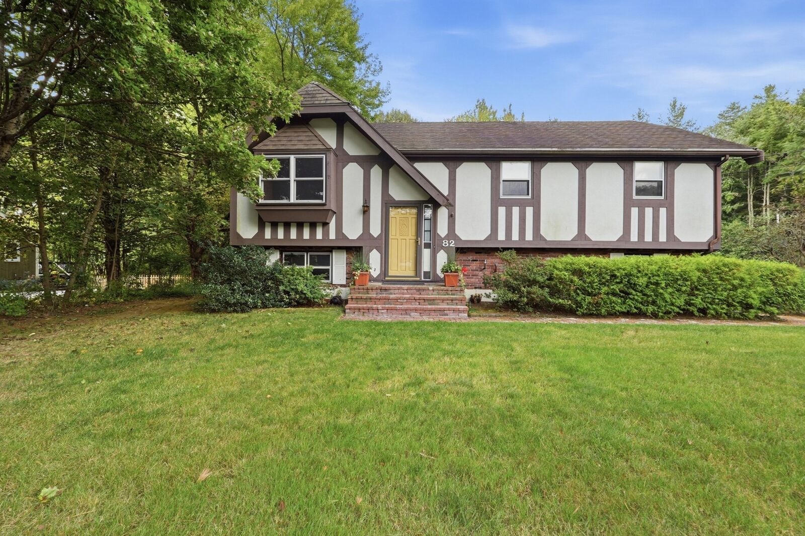 Property Photo:  82 West St  MA 01516 