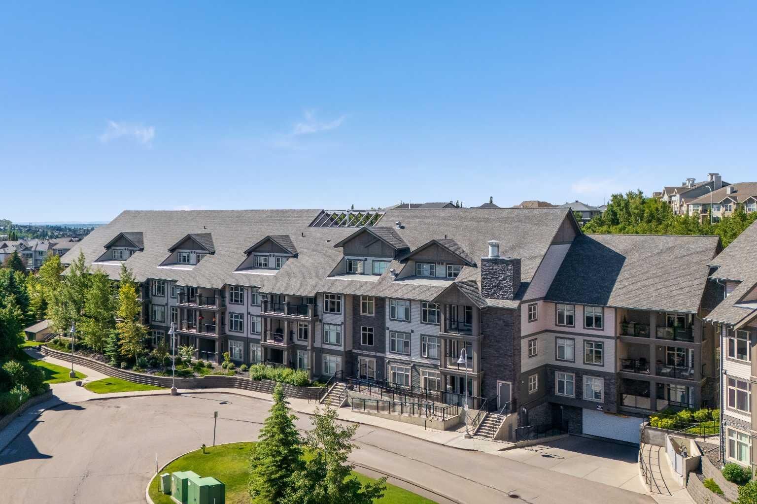 Property Photo:  25 Aspenmont Heights SW 103  AB T3H 0E4 