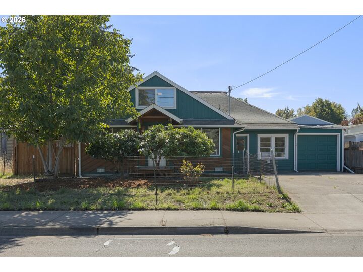 Property Photo:  3160 Elmira Rd  OR 97402 