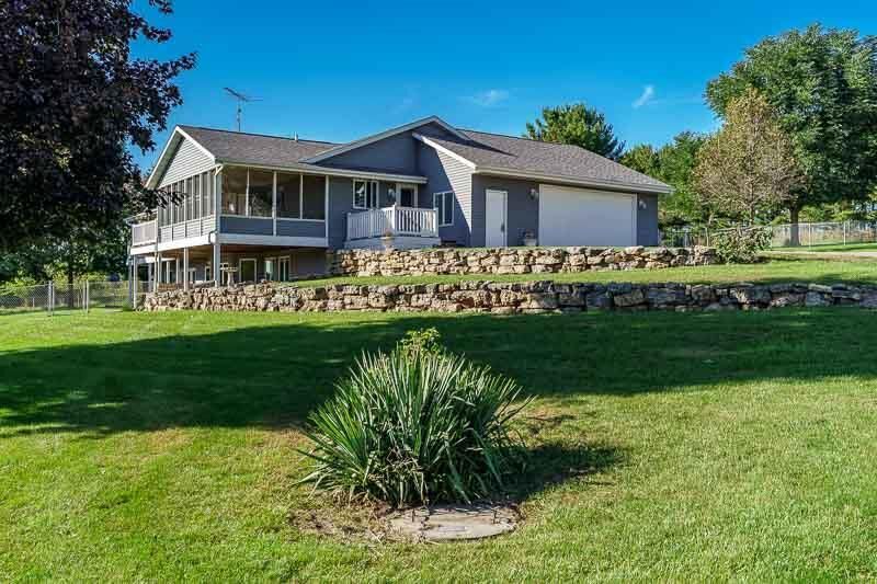 Property Photo:  9702 W State Road 81  WI 53511 
