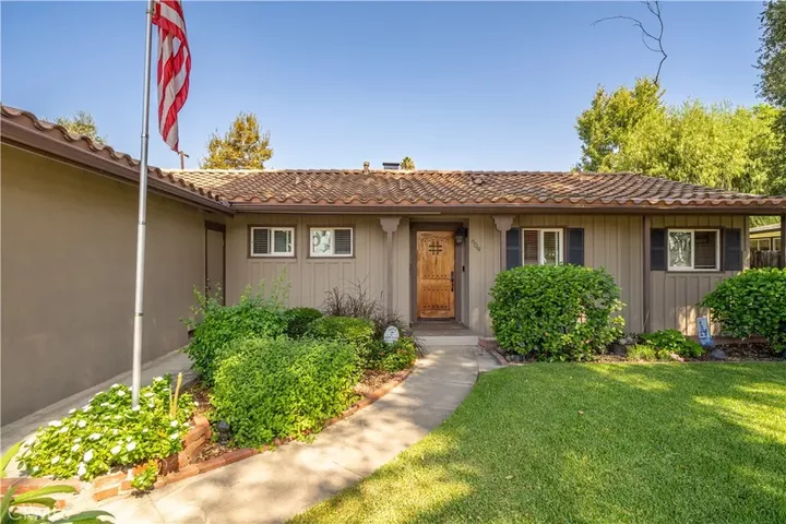 Property Photo:  609 E Bennett Avenue  CA 91741 