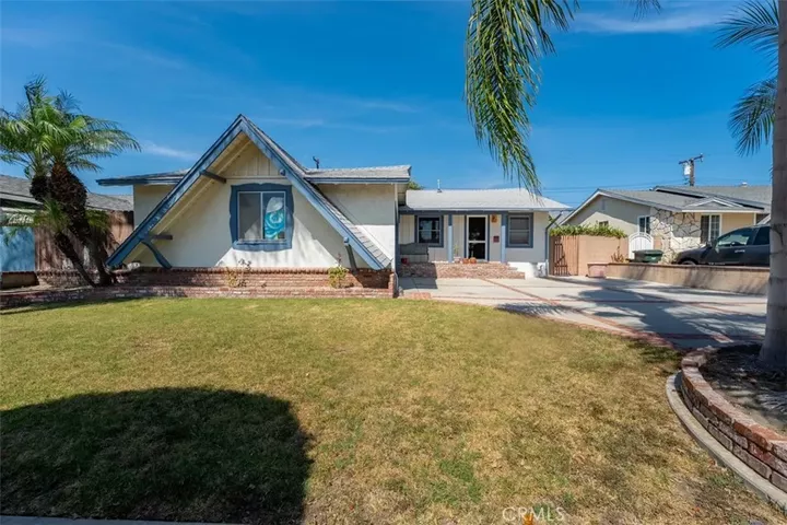 Property Photo: 5821 Lime CA 90630