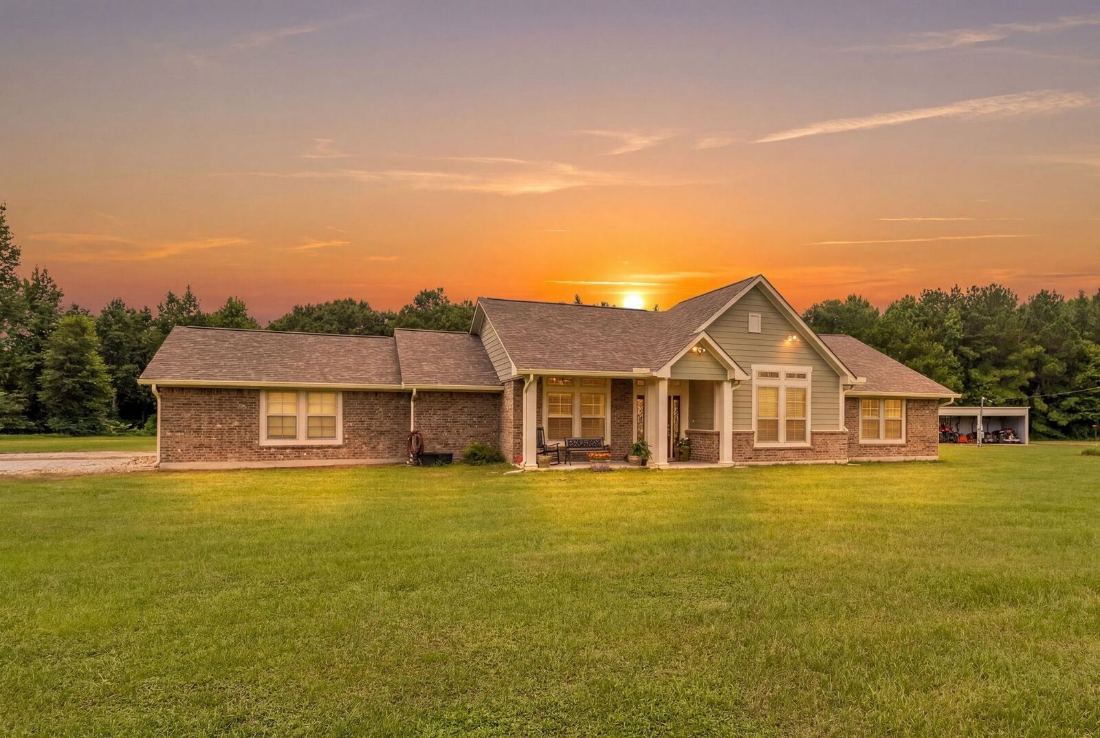 Property Photo: 7816 McDonald Lane TX 77656