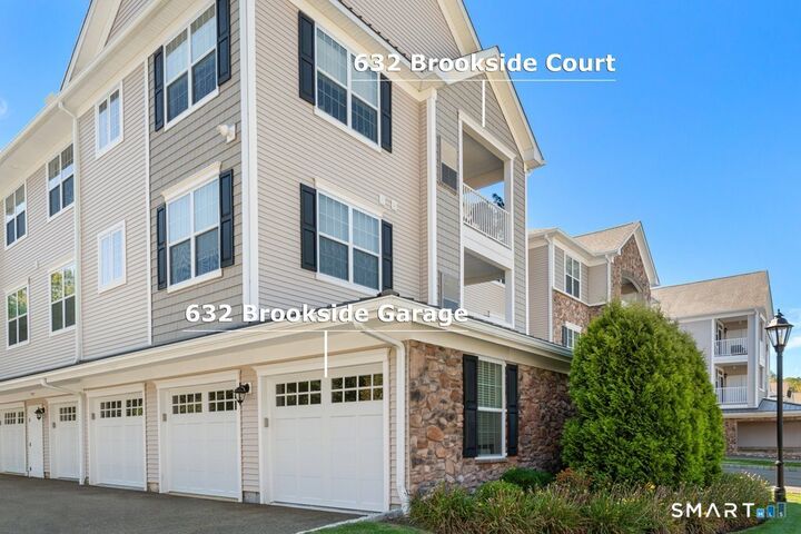 Property Photo:  632 Brookside Court 632  CT 06470 