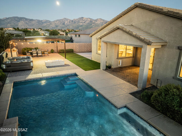Property Photo:  2286 W Azure Creek Loop  AZ 85742 