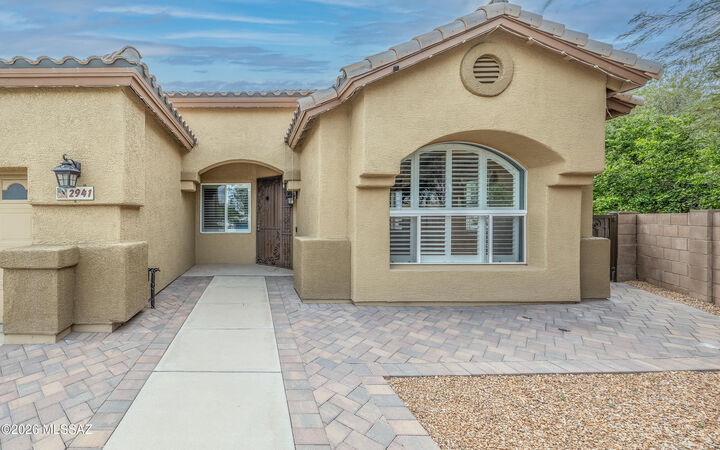 Property Photo: 2941 W Desert Glory Drive AZ 85745