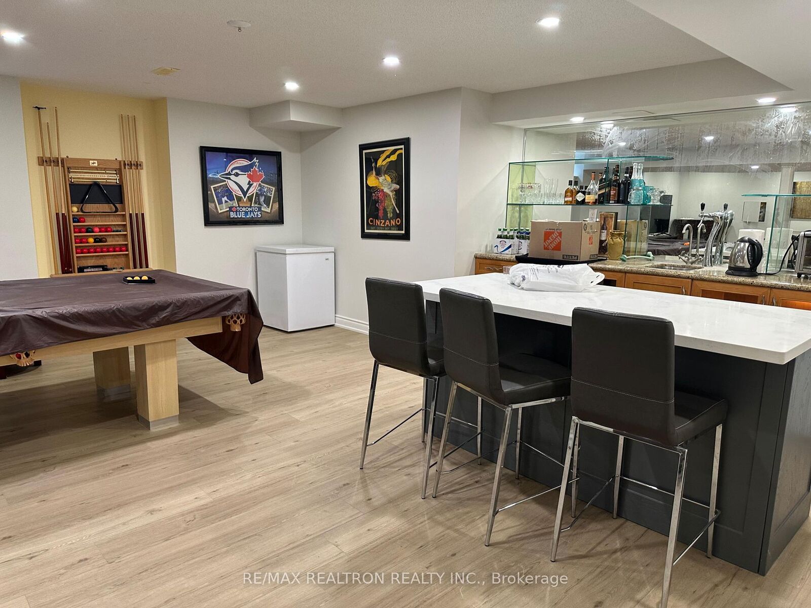 Property Photo: 111 Spring Blossom Crescent Bsmt ON L6C 1X4