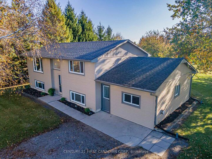 Property Photo:  70986 B Line  ON N0M 1T0 