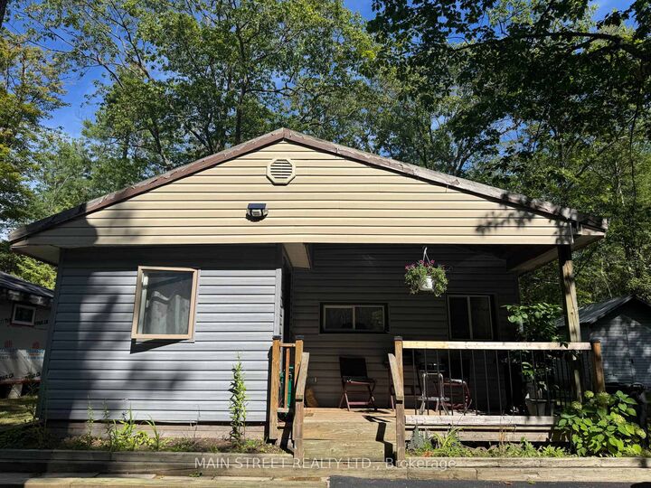 Property Photo: 1007 Racoon Road 21 ON P1P 0C2