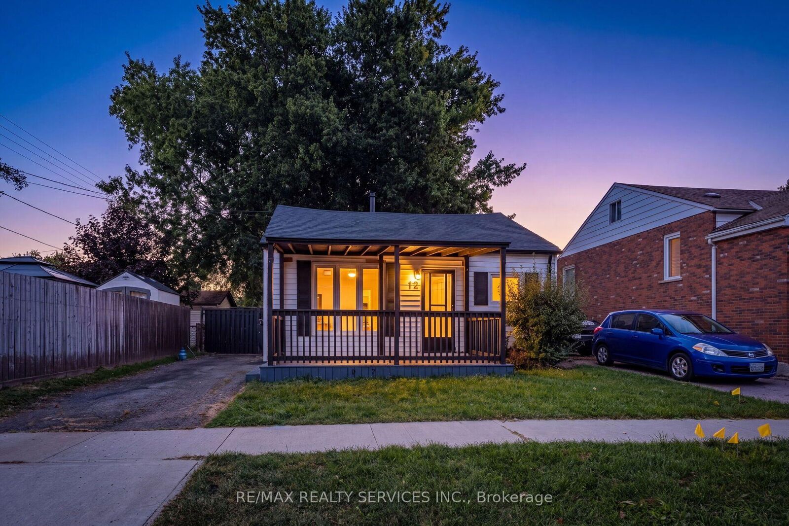 Property Photo:  12 Ajax Avenue  ON L3B 4W8 