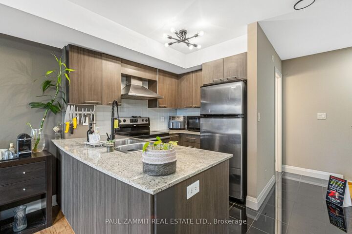 Property Photo:  320 John Street 217  ON L3T 0B1 