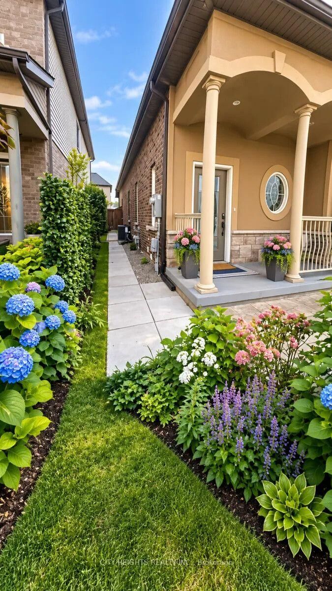 Property Photo:  8446 Jennfer Crescent Lower  ON L2H 0J3 
