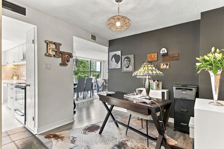 Property Photo:  65 Scadding Avenue 301  ON M5A 4L1 