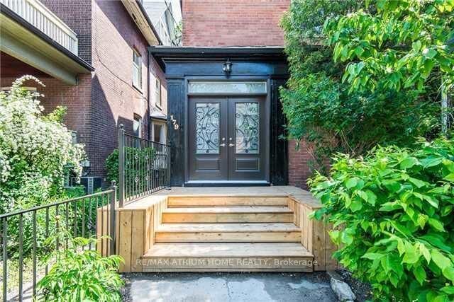 Property Photo:  179 Spadina Road 3  ON M5R 2T9 