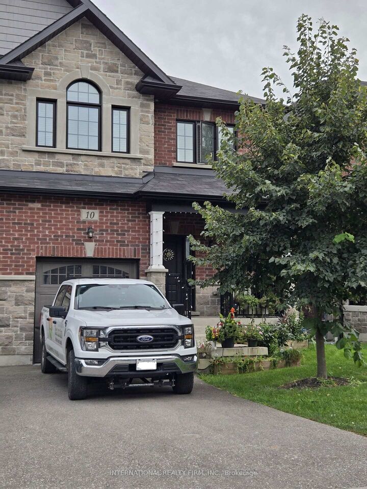Property Photo:  10 Gord Matthews Way  ON L9P 0E9 