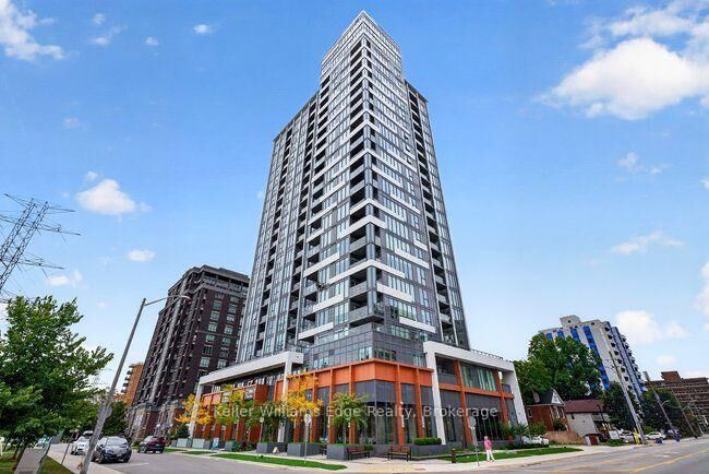Property Photo:  500 Brock Avenue 605  ON L7S 0A5 