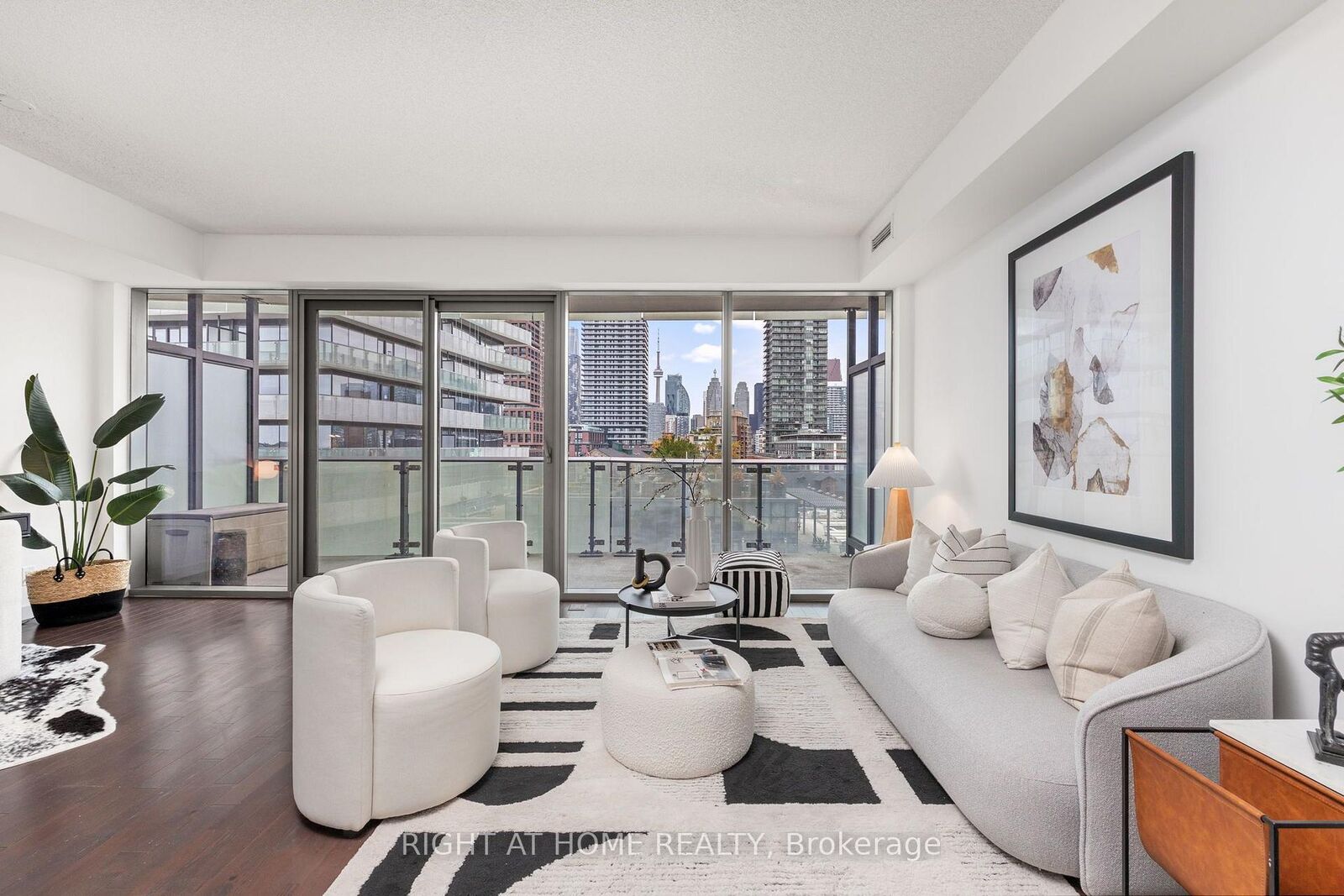Property Photo:  390 Cherry Street 701  ON M5A 0E2 