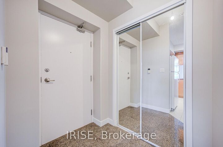 Property Photo:  10 Navy Wharf Court 2905  ON M5V 3V2 