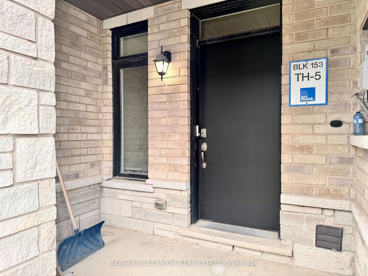 Property Photo:  1559 Moonseed Place  ON L9E 1V4 