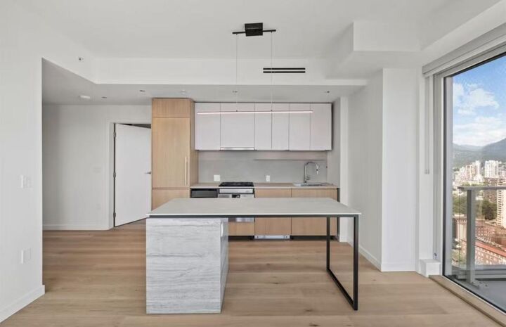 Property Photo:  1277 Hornby Street  BC V6Z 1W4 