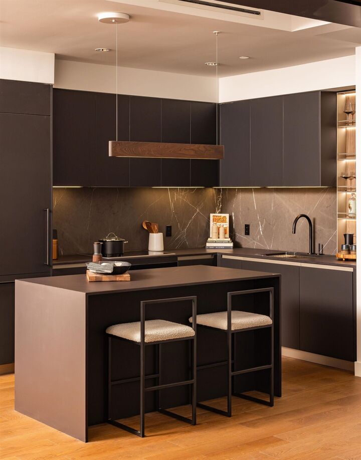 Property Photo: 480 W 16th Avenue 211 BC V5Z 2W4