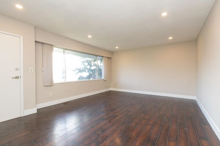 Property Photo:  11875 82 Avenue  BC V4C 2C6 