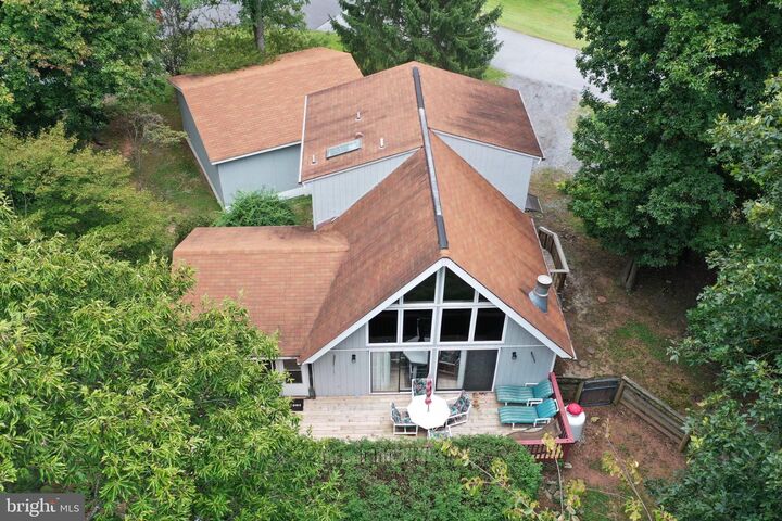 Property Photo:  714 Tecumseh Trail  WV 25427 