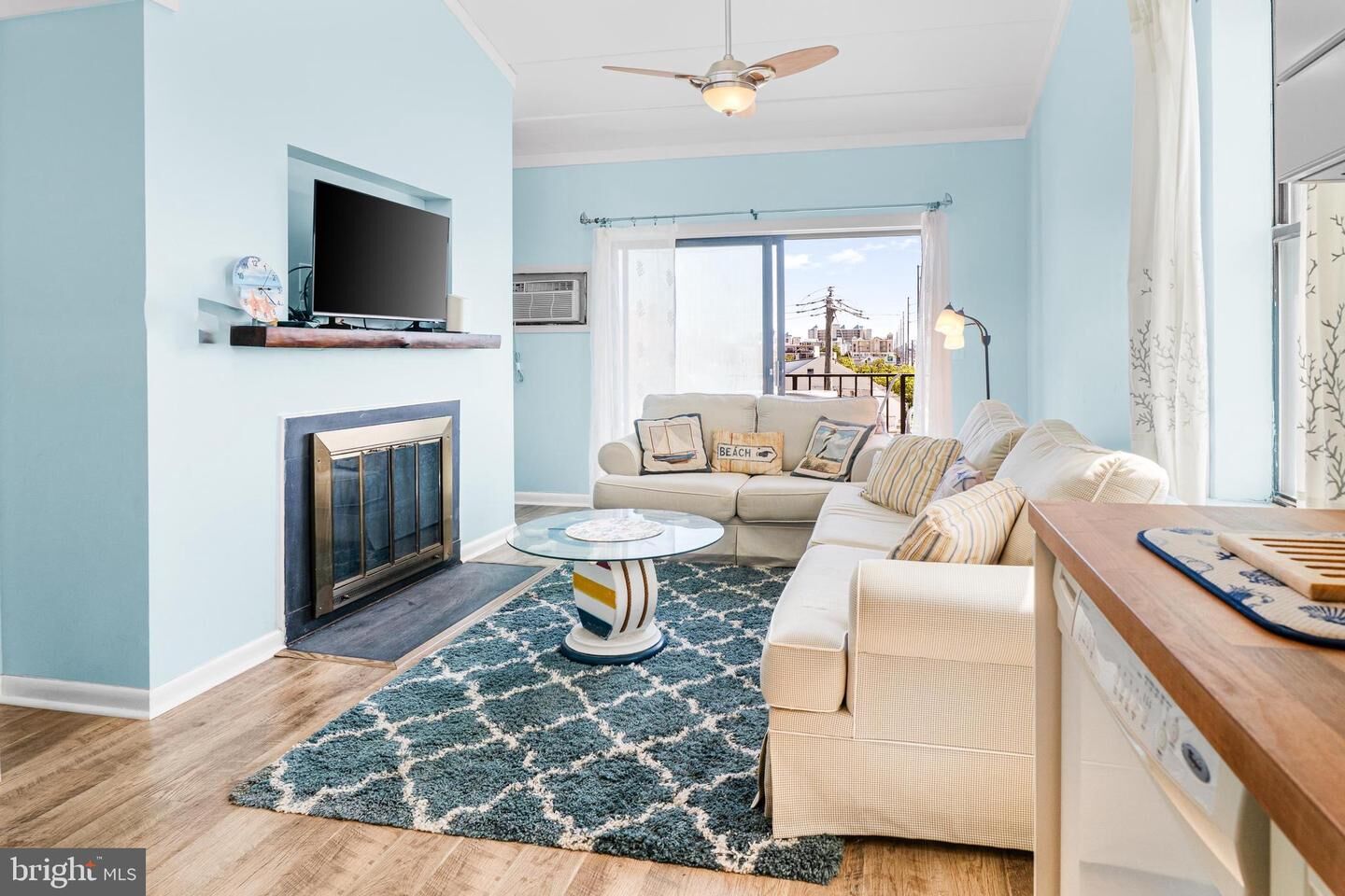 Property Photo:  18 69th Street 12  MD 21842 