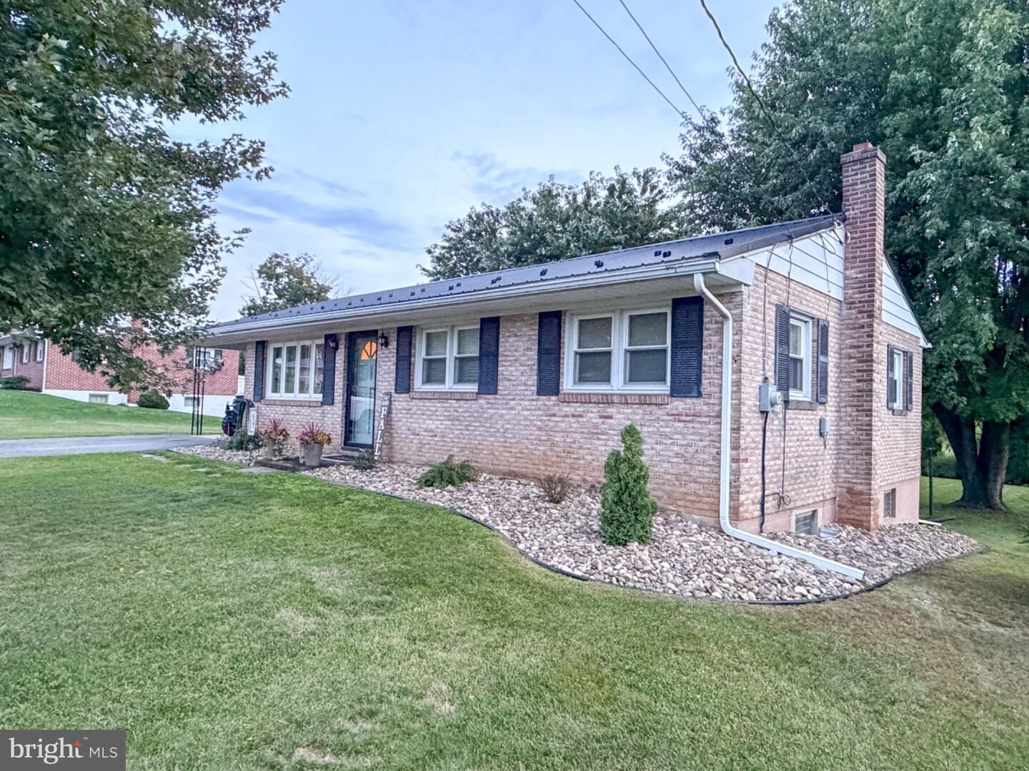 Property Photo:  1250 Marvern Drive W  PA 17202 