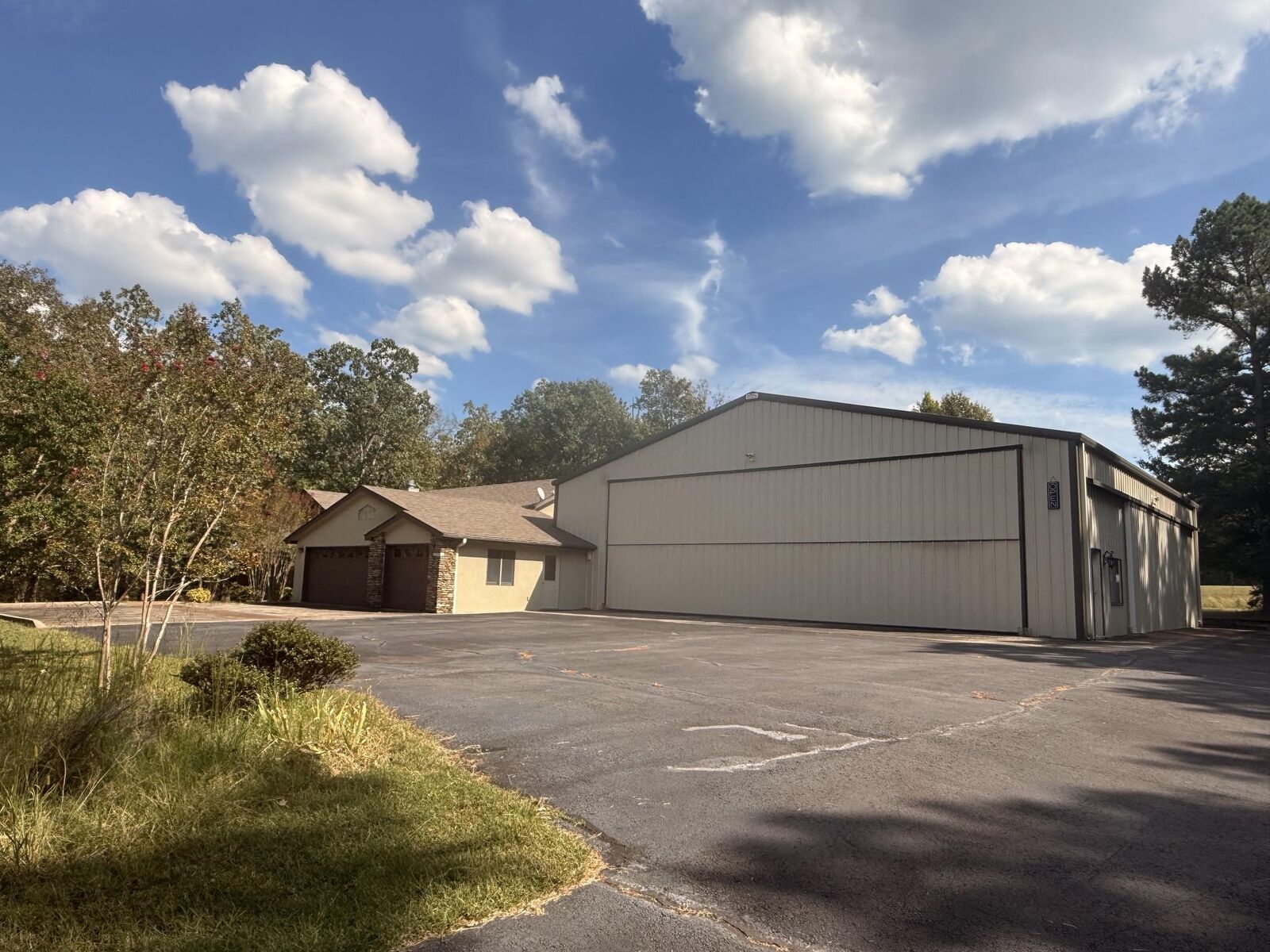 Property Photo:  982 Mustang Drive  AR 72031 