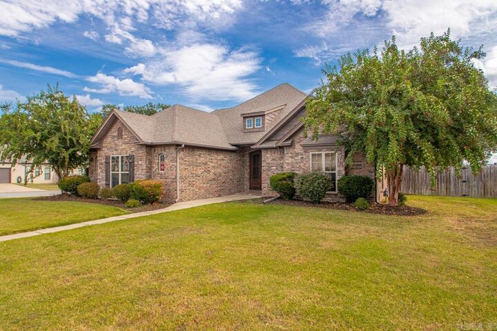 Property Photo:  230 Vintage Cove  AR 72034 