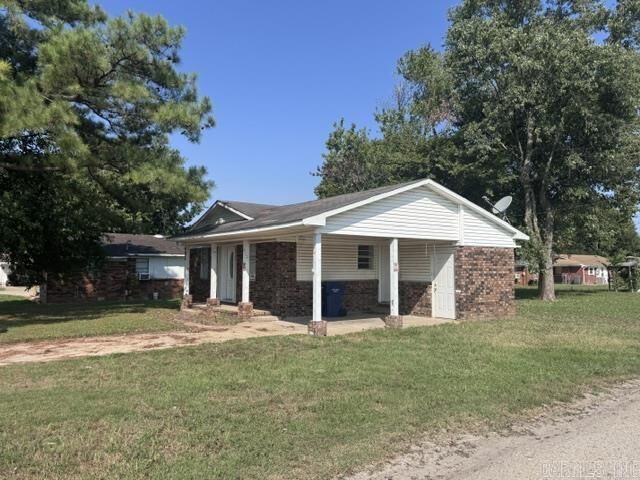 Property Photo:  8 Houses SW 4th, Edith, Wooten, Ferguson, 6th, Arnold, Cont  AR 72422 