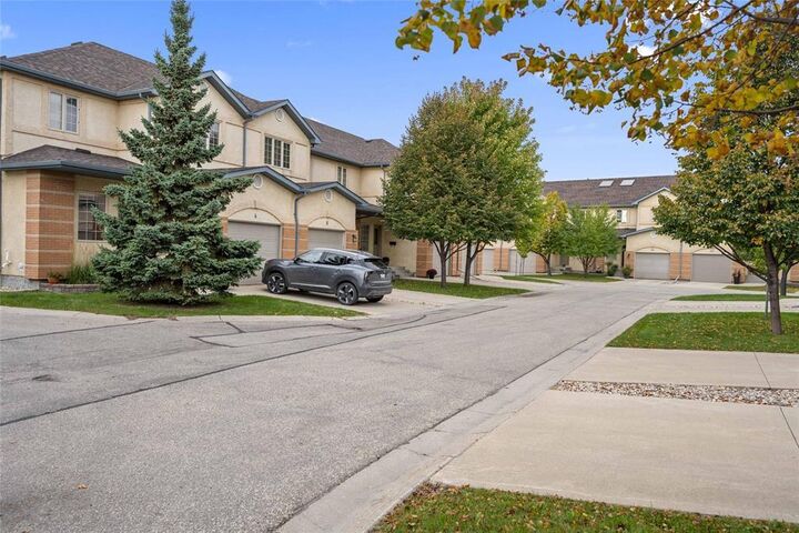 Property Photo:  25 Shorehill Drive  MB R3X 0A9 