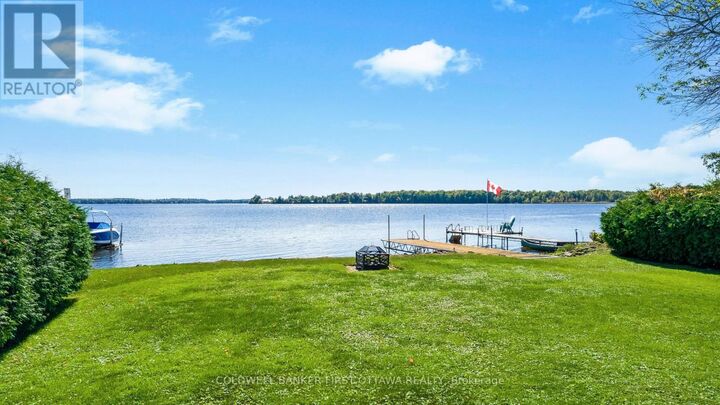 Property Photo: 165 Rideau Street ON K7H 3C7