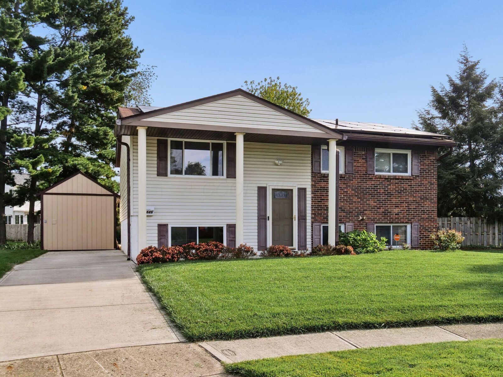 Property Photo:  5446 Mellowbrook Court  OH 43232 