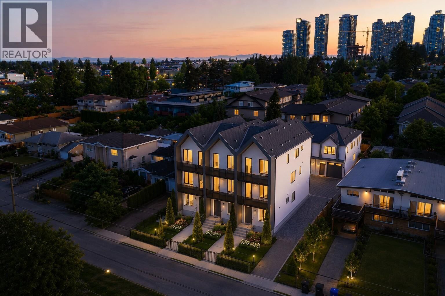 Property Photo: 6525 Dufferin Avenue 1 BC V5H 3T2