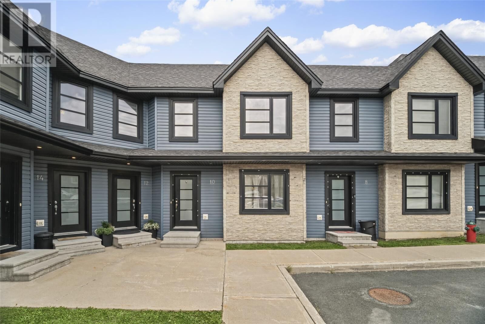 Property Photo:  10 Glendale Court  NL A1N 1M9 