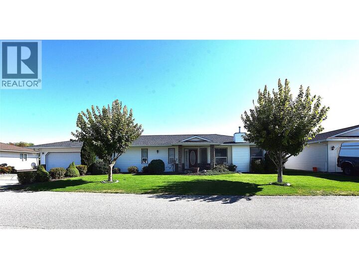 Property Photo:  415 4 Street  BC V1H 1Z1 