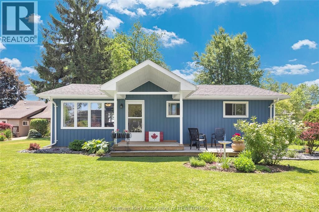 Property Photo:  601 Towanda Boulevard  ON N0P 1A0 