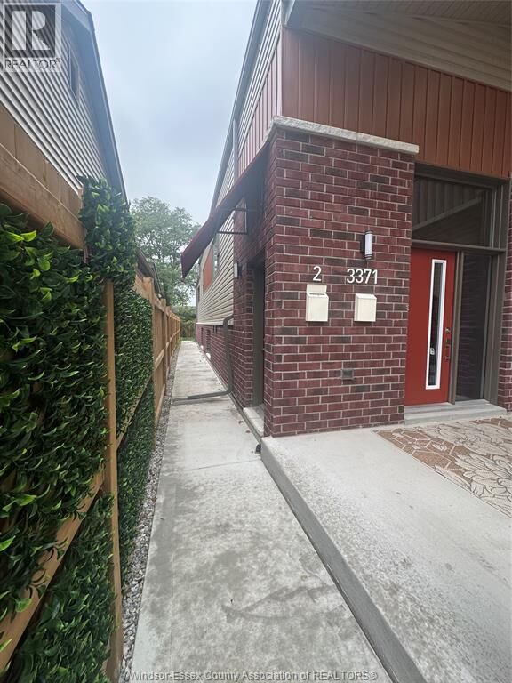 Property Photo:  3371 Byng 2  ON N8W 3H3 