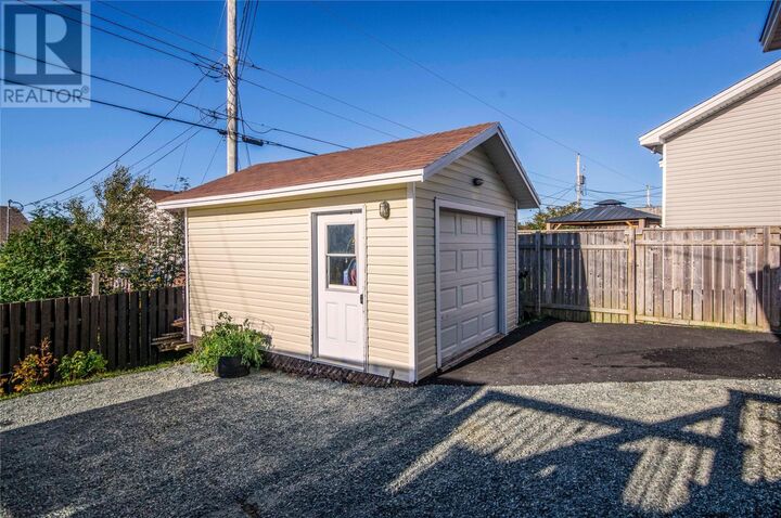 Property Photo:  9 Mercedes Court  NL A1X 7X8 