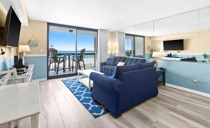 Property Photo: 1040 E Highway 98 Unit 310 FL 32541