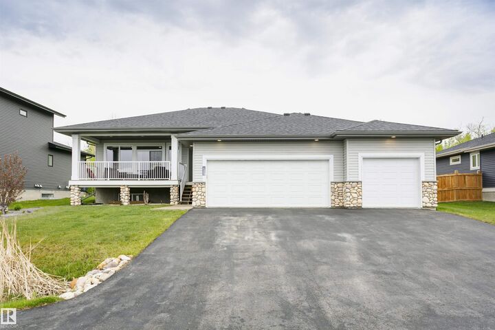 Property Photo:  611 55101 Ste Anne Trail  AB T0E 1A1 
