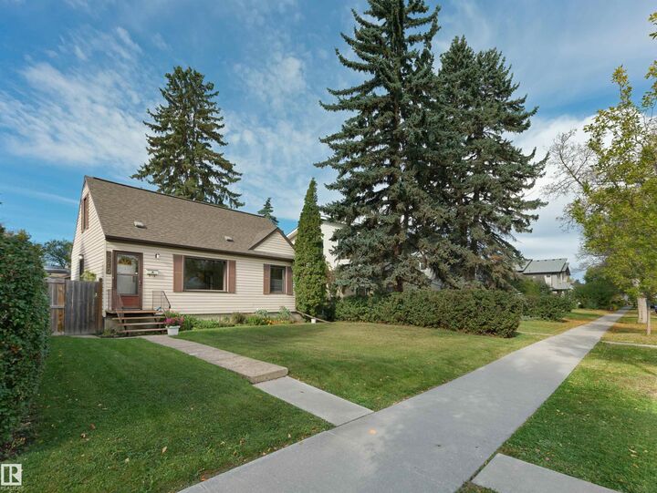 Property Photo: 6810 110 Street NW AB T6H 3E7