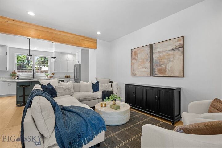 Property Photo:  623 N Grand  MT 59715 