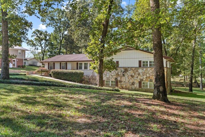 Property Photo:  314 Ricky Drive  GA 30721 