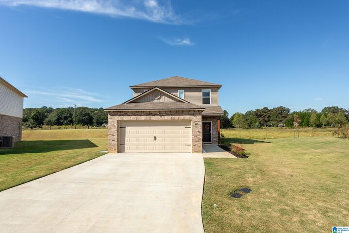 Property Photo:  201 Bow Court  AL 36268 