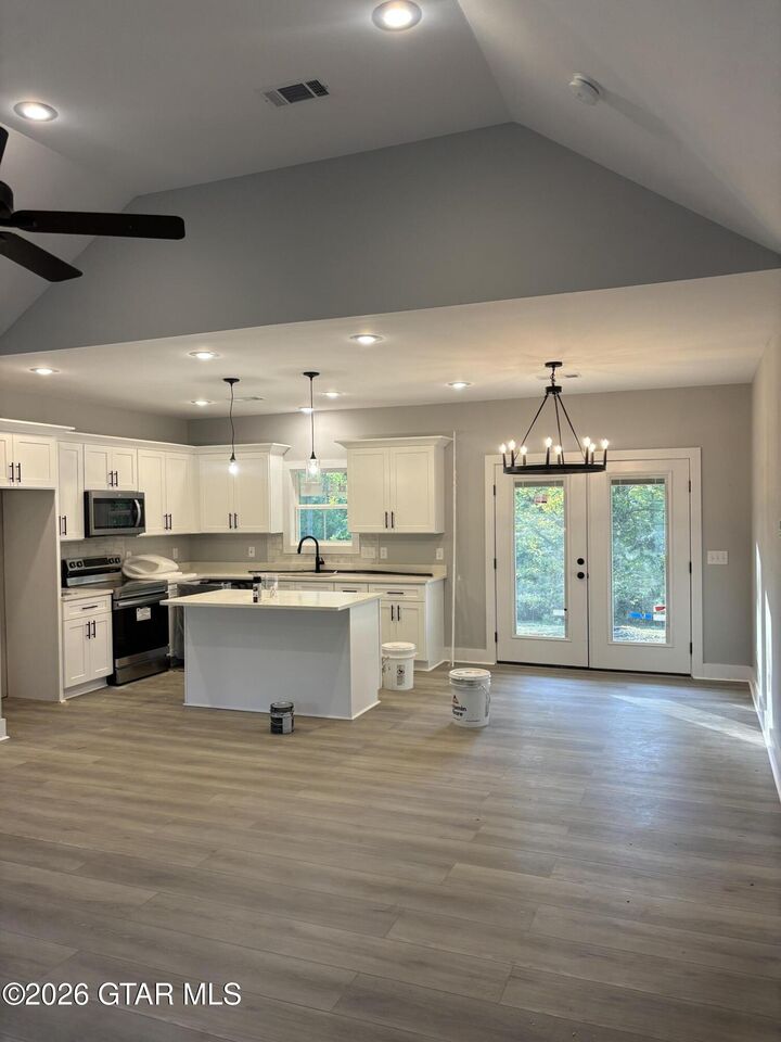 Property Photo: 6 Pontotoc Street MS 39759