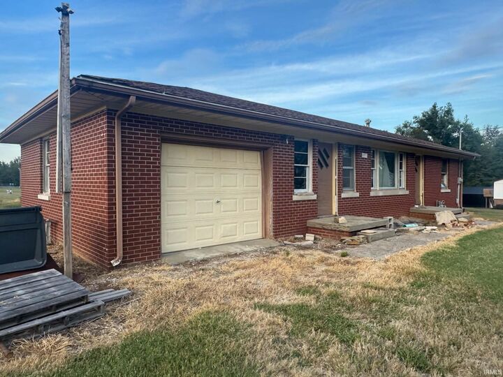 Property Photo:  6922 Oak Grove Road  IN 47630 