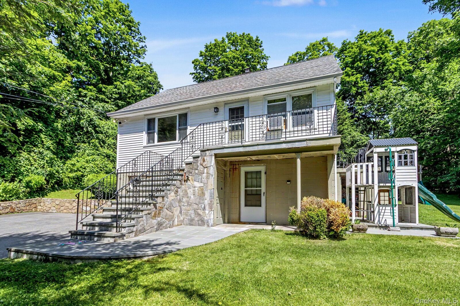 Property Photo:  471 Tonetta Lake Road  NY 10509 